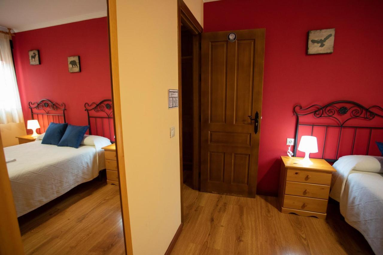 Alojamiento Turistico "El Torreon" Guest House Fresneda de la Sierra Luaran gambar